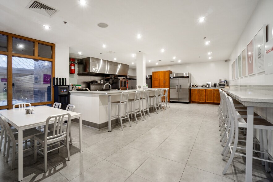 More Photos Of 17666 Fitch, Irvine Medical For Sale