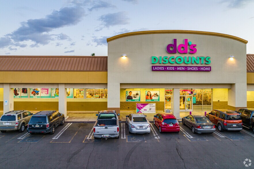 More Photos Of Thomas Rd @ SWC Thomas Rd. & 51st Ave., Phoenix Unknown For Lease