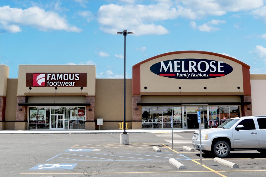 More Photos Of 801-811 W Pierce St, Carlsbad Department Store For Sale
