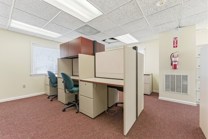 More Photos Of 1307 Stuyvesant Ave, Union Township Office For Sale