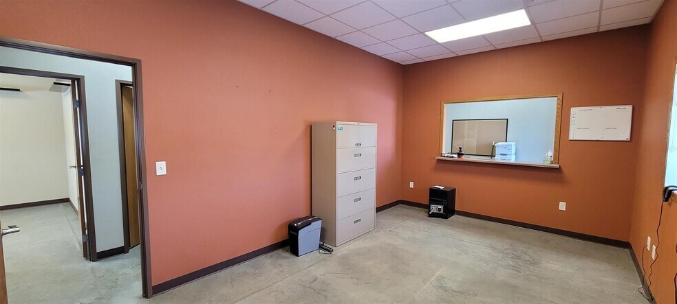 More Photos Of 9072 County Road BB, Plainfield Warehouse For Sale