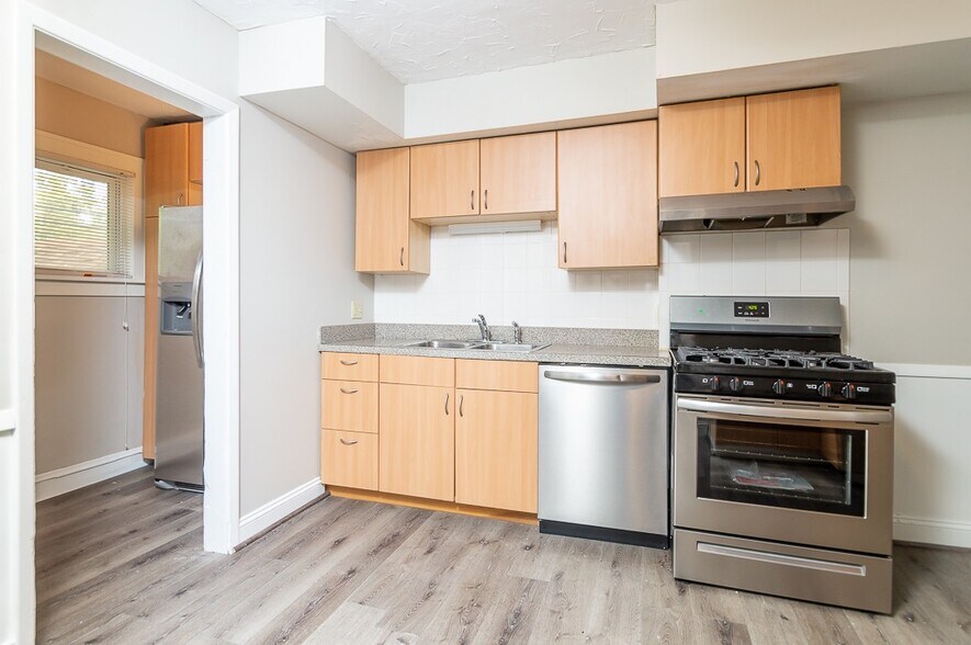 More Photos Of ,  Unknown For Sale