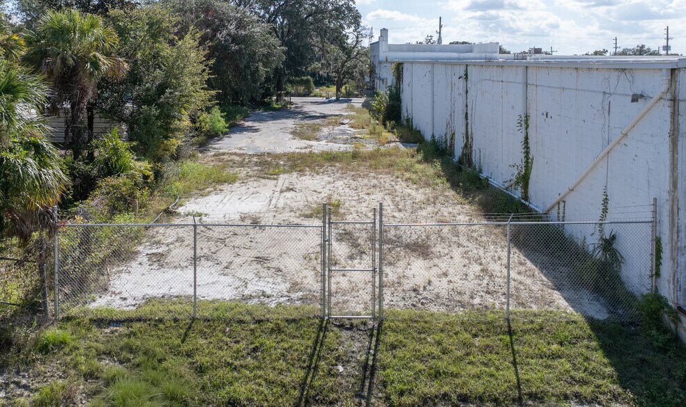 More Photos Of 2481 Dennis St, Jacksonville Manufacturing For Sale