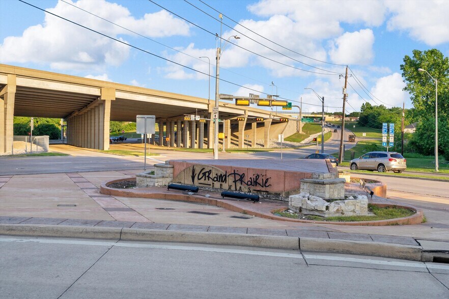 More Photos Of 901 NW 19th St, Grand Prairie Land For Sale