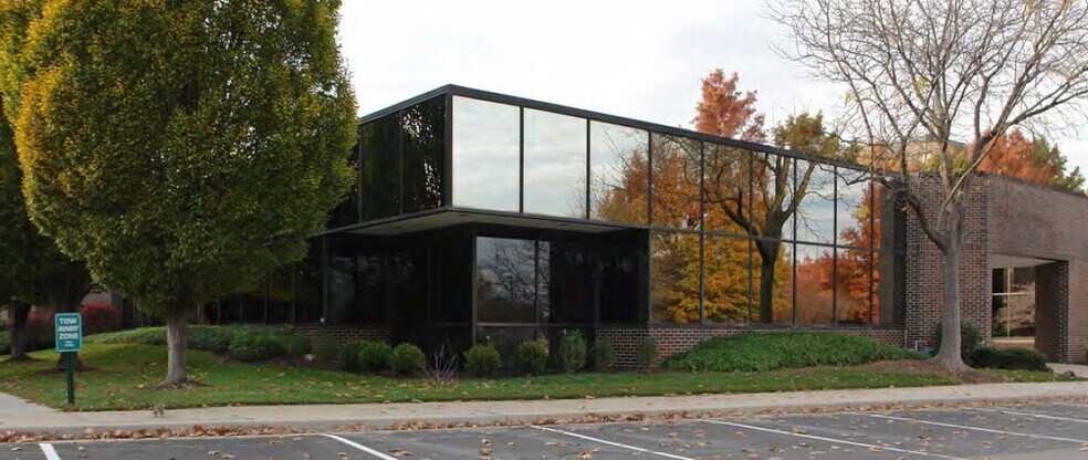 More Photos Of 5320 College Blvd, Overland Park Medical For Sale