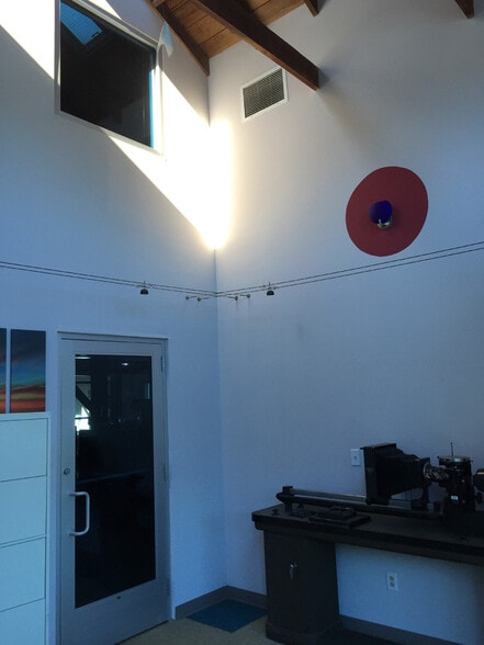 More Photos Of 70 Bridge St, Groton Light Manufacturing For Lease