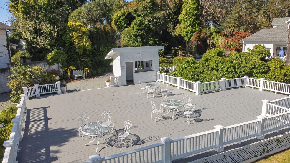 More Photos Of 620 El Salto Dr, Capitola Hospitality For Sale