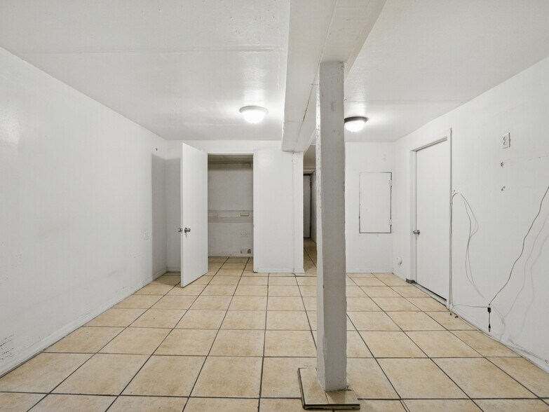 More Photos Of 904 Bergenline Ave, Union City Apartments For Sale