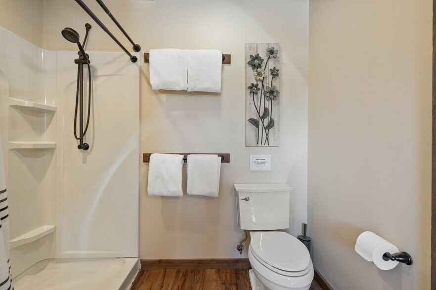 More Photos Of 1845 Hodgson Rd, Whitefish Hotel For Sale