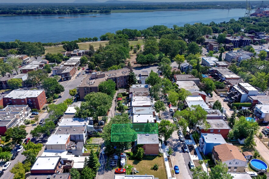 More Photos Of 597 Rue Pierre-Tétreault, Montréal Land For Sale