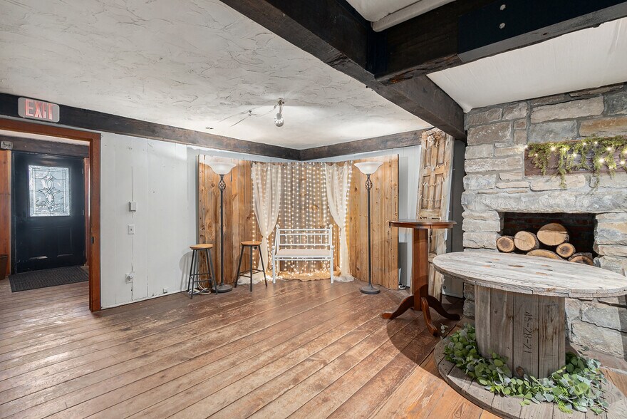 More Photos Of 11347 SE State Route DD, Gower Lodge Meeting Hall For Sale