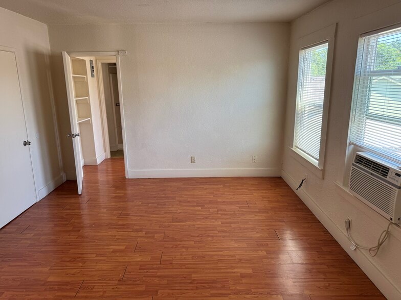 More Photos Of 1315 E St, Marysville Apartments For Sale