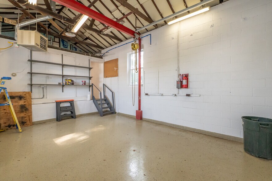 More Photos Of 33 Bordentown Tpke, Jamesburg Warehouse For Sale