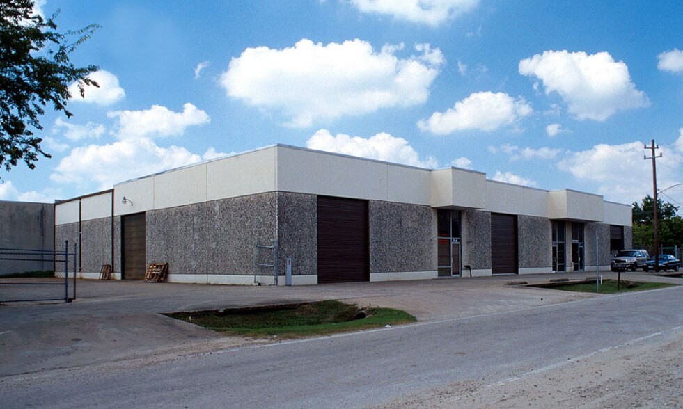 Primary Photo Of 3811 Ade St, Houston Warehouse For Lease