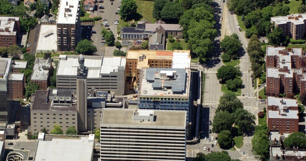 More Photos Of 440 Hamilton Ave, White Plains Apartments For Lease