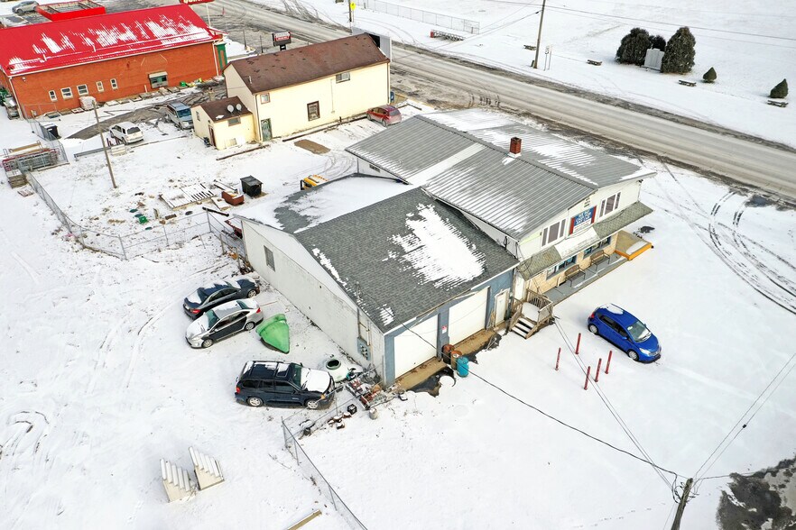 More Photos Of 8817 State Route 45, North Bloomfield Auto Repair For Sale