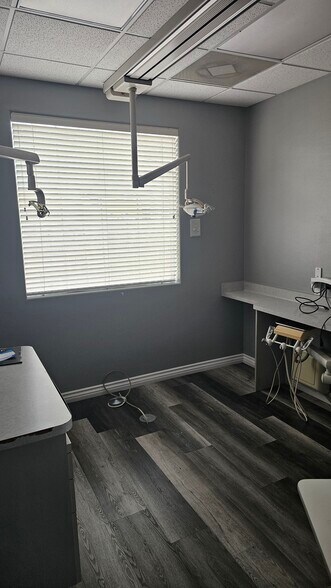 More Photos Of 3505 E Harmon Ave, Las Vegas Medical For Lease