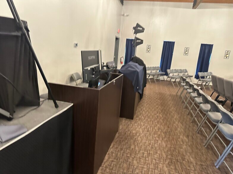 More Photos Of 2797 Willow Creek Rd, Prescott Religious Facility For Sale