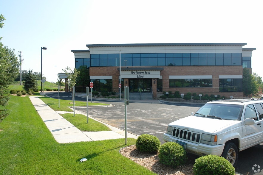 More Photos Of 100 Prairie Center Dr, Eden Prairie Office For Lease