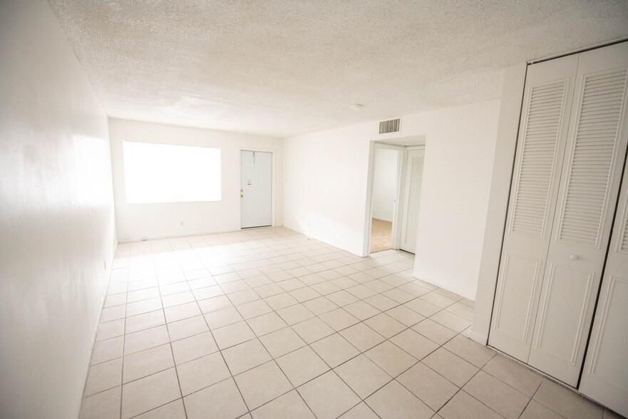 More Photos Of 3400-3460 NW 50th Ave, Lauderdale Lakes Apartments For Sale