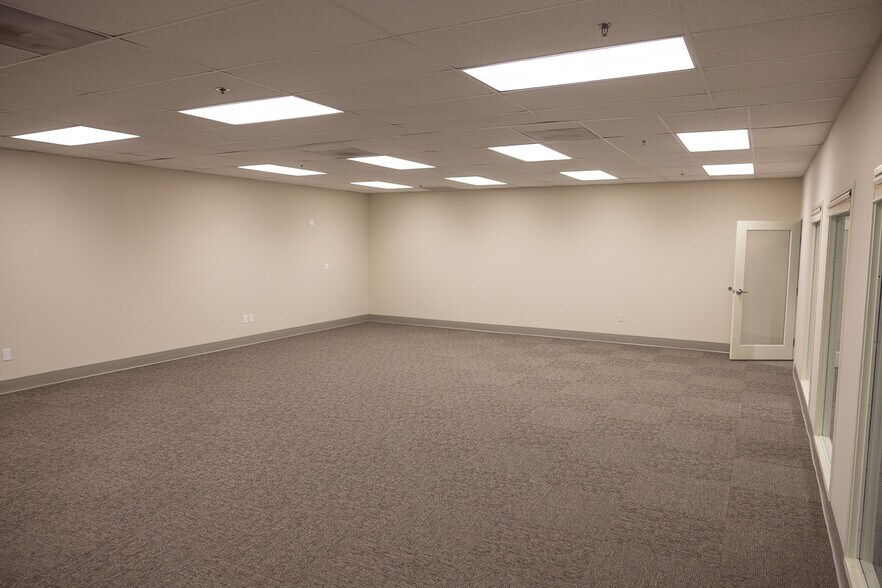 More Photos Of 416 B St, Santa Rosa Office For Sale