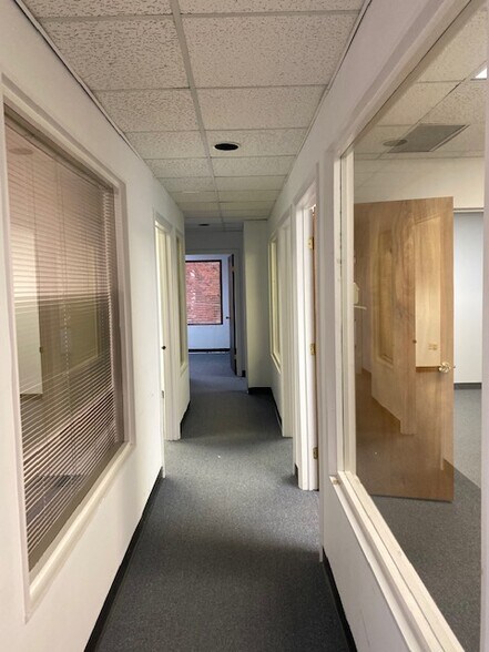 More Photos Of 2751 Dixwell Ave, Hamden Office For Lease