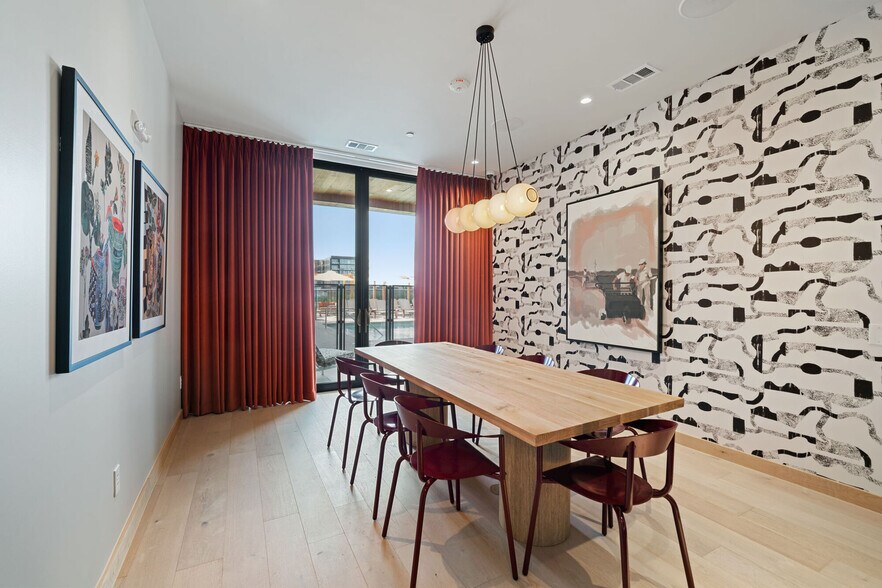 More Photos Of 2315 Navigation Blvd, Houston Apartments For Lease