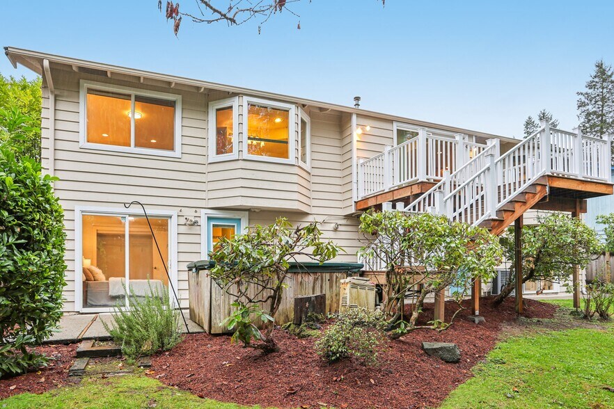 More Photos Of 5733 155th Ave NE, Redmond Apartments For Sale