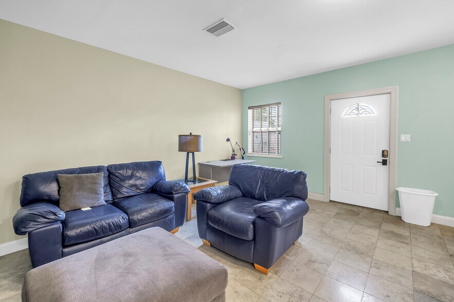 More Photos Of , Tampa Multifamily For Sale