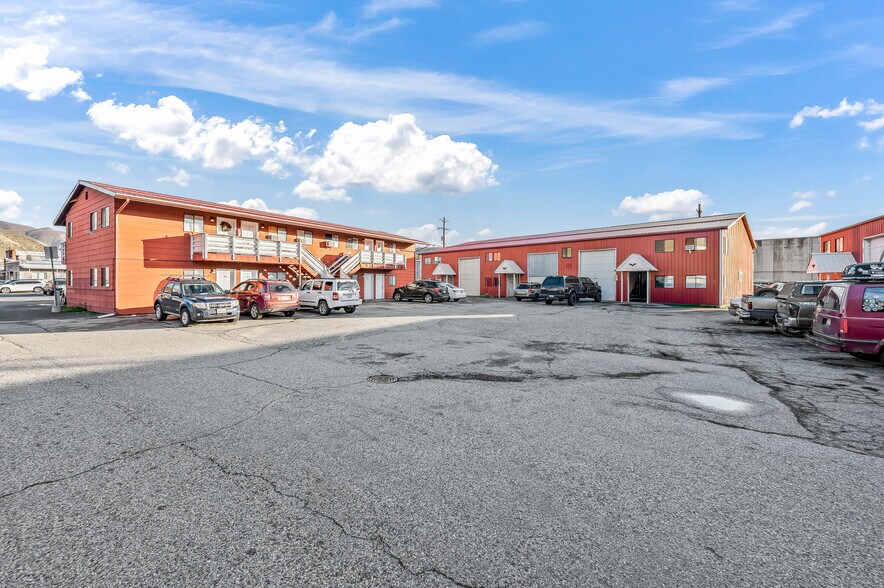 Primary Photo Of 219 Independence Way, Cashmere Apartments For Sale