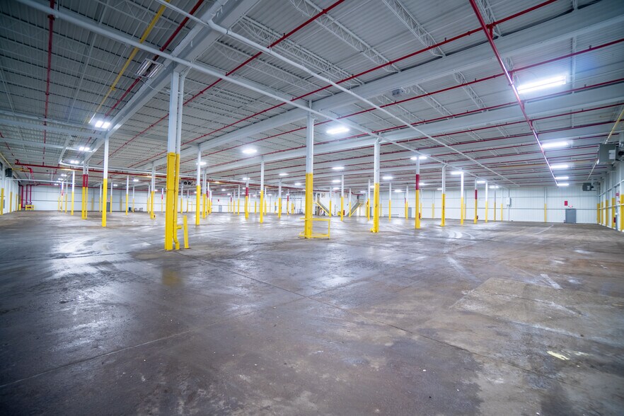 More Photos Of 3122 14th Ave, Kenosha Warehouse For Lease