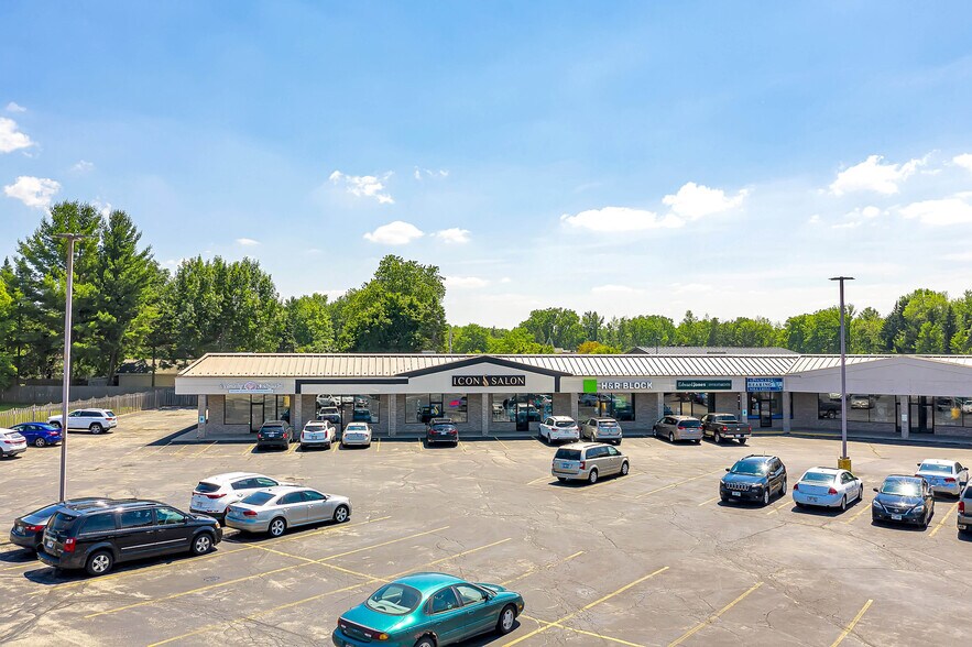 More Photos Of 2331 Velp Ave, Green Bay Unknown For Lease