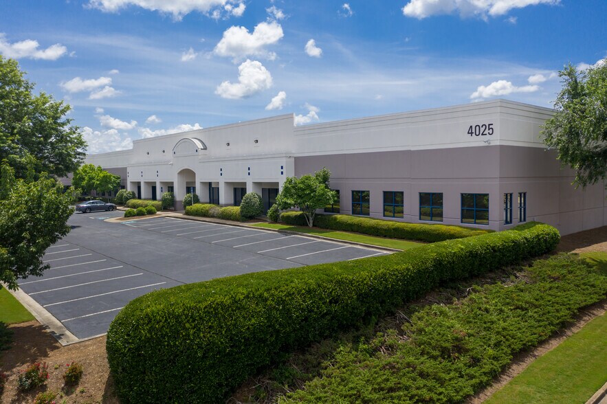 More Photos Of 4025 Welcome All Rd, Atlanta Warehouse For Lease
