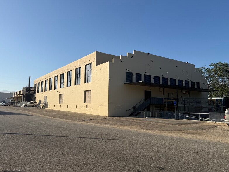 More Photos Of 341 A St, Fillmore Warehouse For Lease