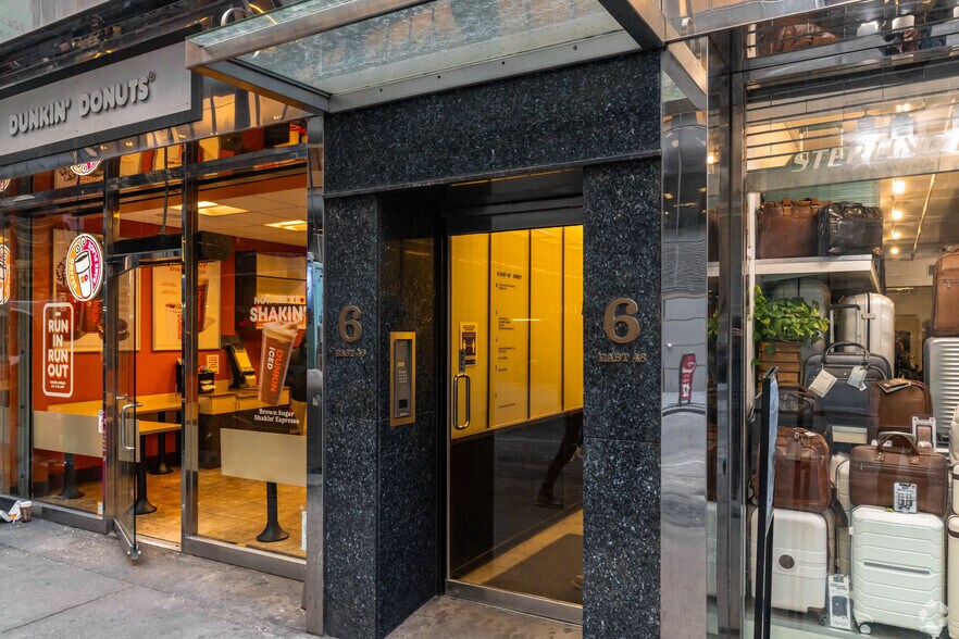 More Photos Of 6 E 46th St, New York Loft Creative Space For Lease