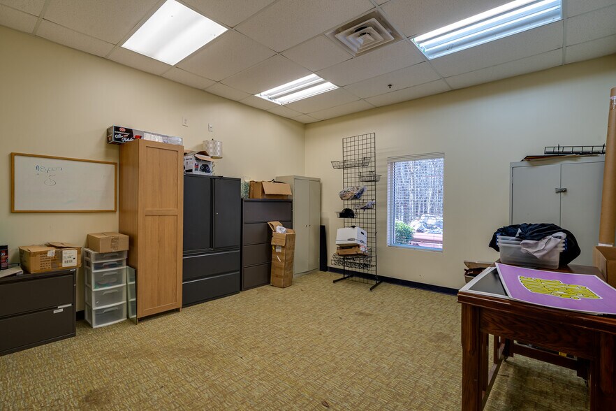 More Photos Of 3737 Stilesboro Rd NW, Kennesaw Flex For Sale