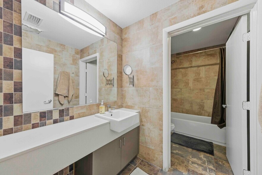 More Photos Of 2950 S Flamingo Rd, Davie Religious Facility For Sale