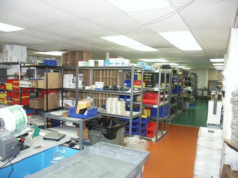 More Photos Of 6501 N Black Canyon Fwy, Phoenix Industrial For Sale