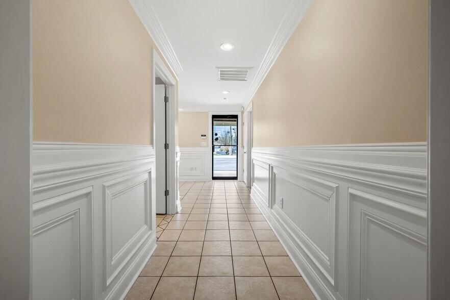 More Photos Of 117 Prince St, Shelbyville Specialty For Sale