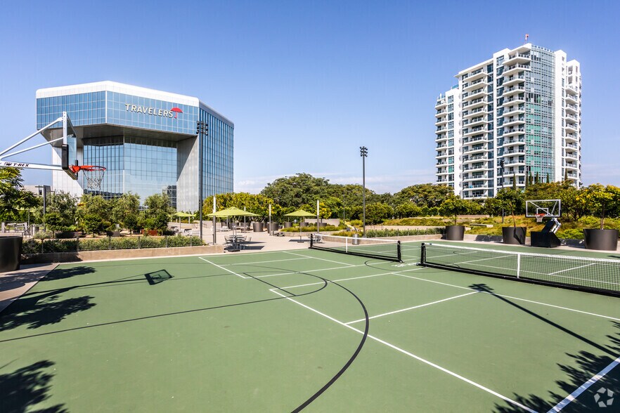 More Photos Of 3351 Michelson Dr, Irvine Unknown For Lease