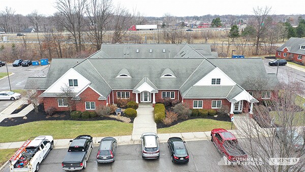 Primary Photo Of 552-576 N Leavitt Rd, Amherst Medical For Sale