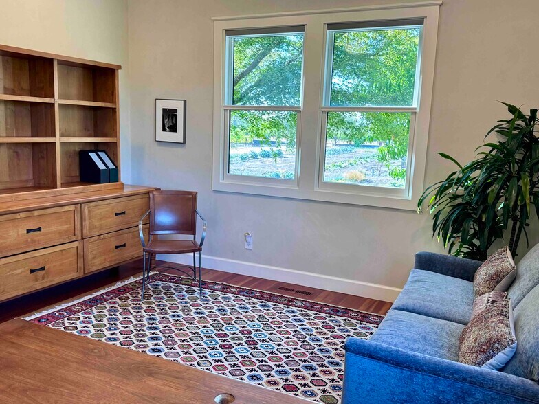 More Photos Of 1555 Skellinger Ln, Napa Coworking Space