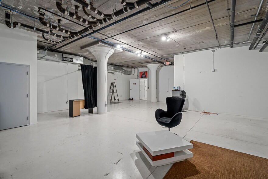 More Photos Of 511 N Garrison Ave, Saint Louis Office For Lease