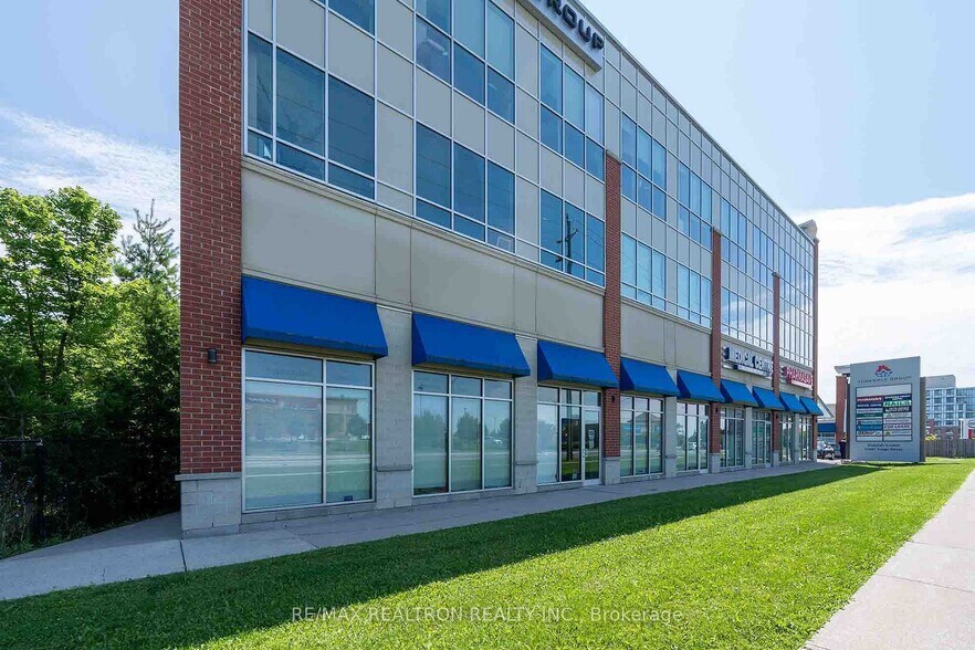 More Photos Of 11685 Yonge St, Richmond Hill Office For Sale