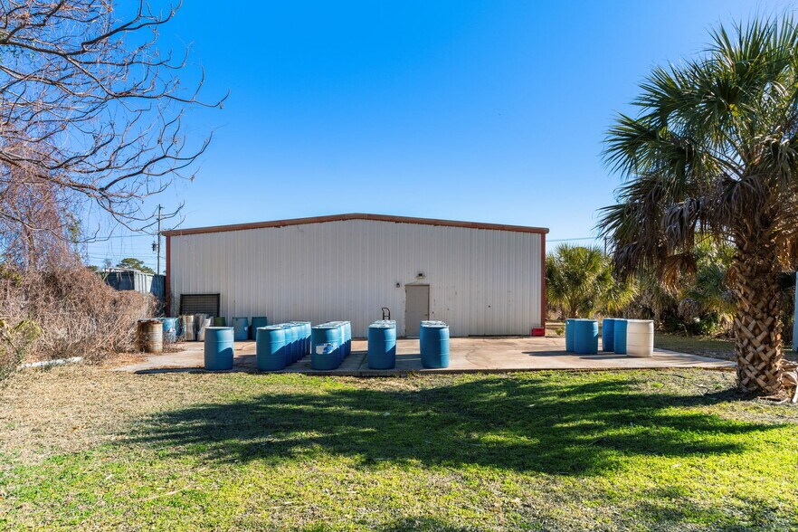 More Photos Of 6680 W Gulf To Lake Hwy, Crystal River Auto Repair For Sale