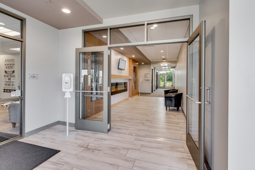 More Photos Of 9000 Quantrelle Ave NE, Otsego Office For Lease