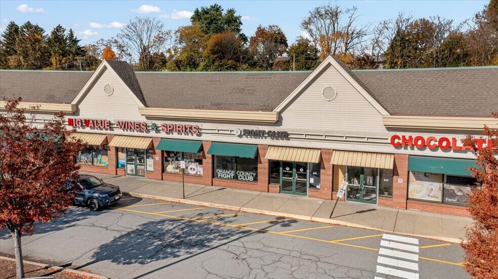 More Photos Of 374 Windsor Hwy, Vails Gate Unknown For Lease