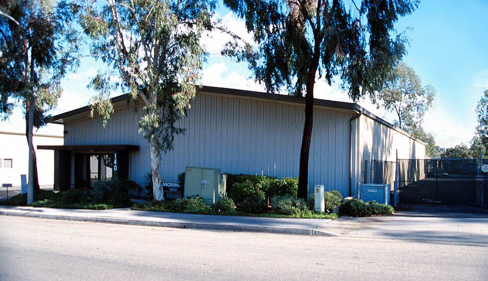More Photos Of 140 N Andreasen Dr, Escondido Warehouse For Sale
