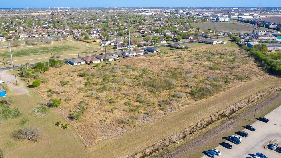 More Photos Of 0000 Cliff Maus Dr, Corpus Christi Land For Sale