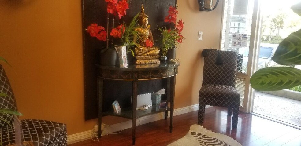 More Photos Of 4120 Birch St, Newport Beach Research And Development For Lease